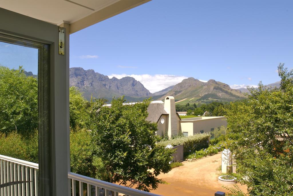 The M A P Room At Aloe Corner Self Catering Franschhoek Esterno foto